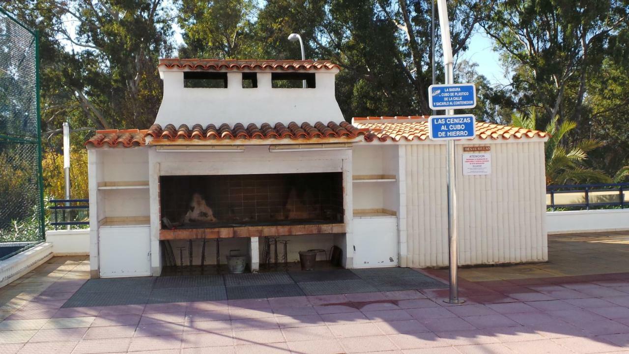 Apartamento El Eden Playa De Gandia Ngoại thất bức ảnh